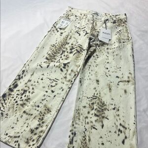 Refrain wide leg print jeans size 7 NWT
